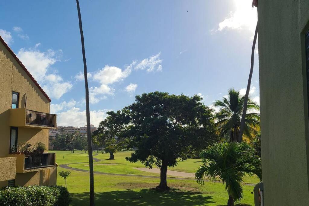 Simple Hollywood Beach Humacao Exterior foto