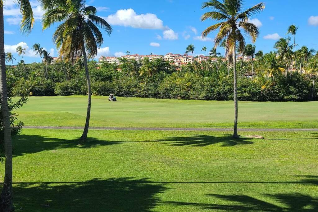 Simple Hollywood Beach Humacao Exterior foto